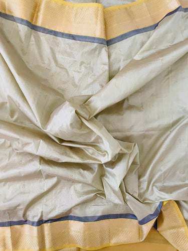 Maheshwari Pure Silk Saree | Handloom Mark | Light Green | Ships from California